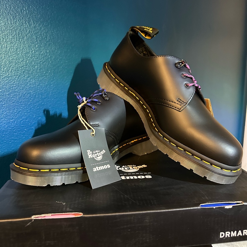 Dr. Martens Black Oxfords Classic Style